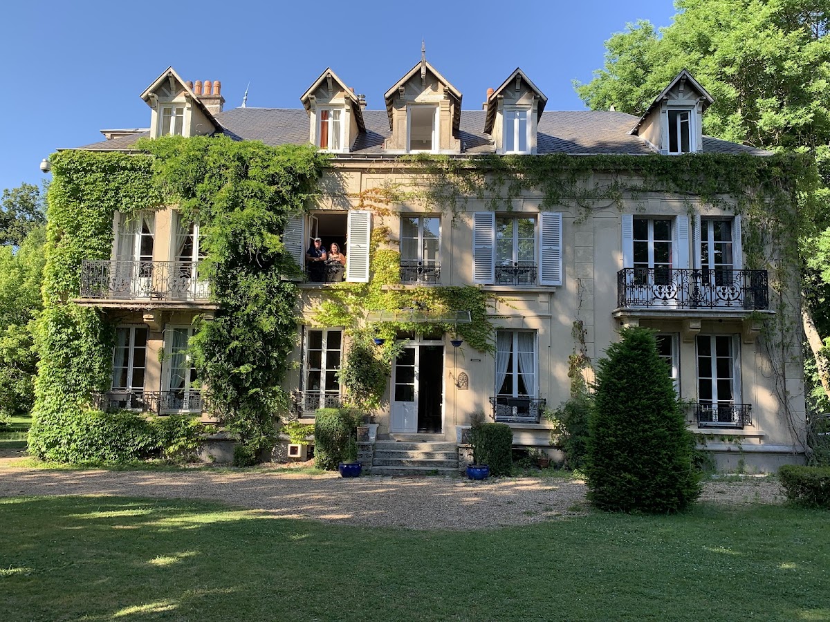 Le Chateau de Poigny